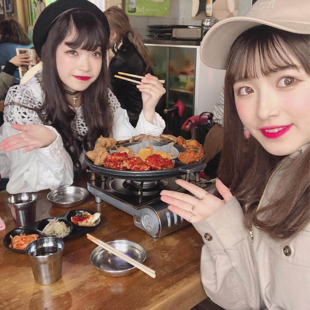 青木菜花さんのインスタグラム写真 - (青木菜花Instagram)「.﻿ .﻿ 今日はるいちゃんでい！﻿ 念願のUFOチキン食べてきたよ！🧀♡﻿ ﻿ 楽しかった〜〜〜また遊ぼう！！😙❤️﻿ .﻿ . #新大久保 #チキン #ufoチキンフォンデュ #instalike #instagood #l4l」3月19日 19時30分 - nanoka_0711