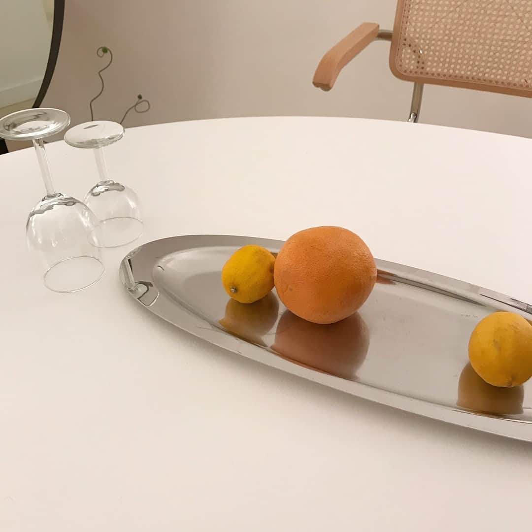 のインスタグラム：「🍷🍊 ㅤㅤㅤㅤㅤㅤㅤㅤㅤㅤㅤㅤㅤ」