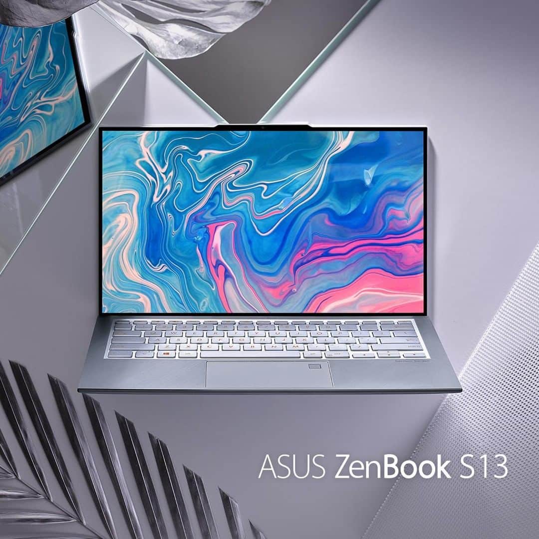 ASUSさんのインスタグラム写真 - (ASUSInstagram)「#ZenBook S13 is a true masterpiece for bringing power and beauty together.  the world’s slimmest laptop with discrete NVIDIA graphics to deliver all the visual horsepower you need for demanding to create tasks.」3月19日 19時40分 - asus