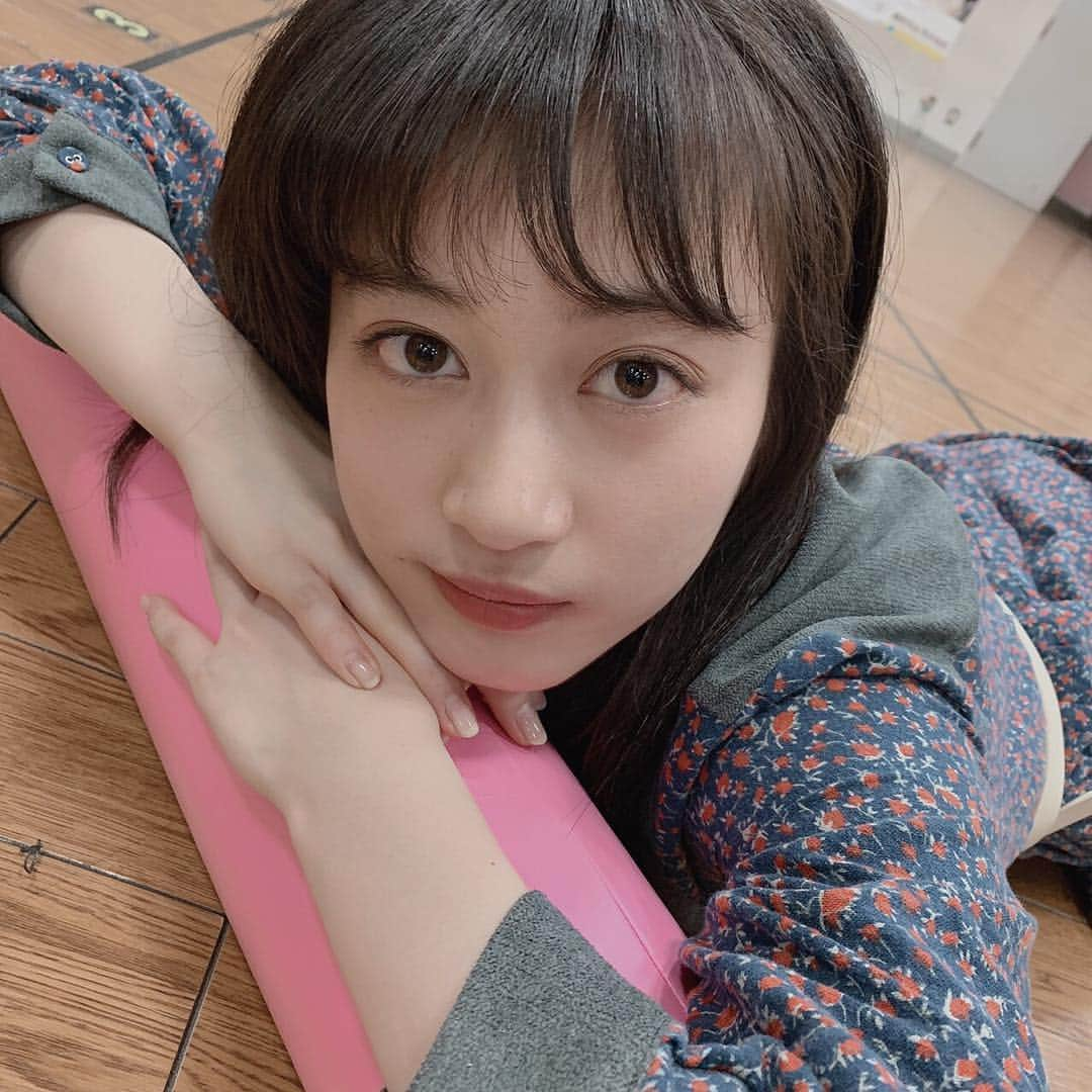 川上千尋さんのインスタグラム写真 - (川上千尋Instagram)「ごろんごろん」3月19日 19時42分 - this_chihhi