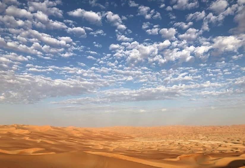 Flight Facilitiesのインスタグラム：「(Almost) Down To Earth 🌄🌅🌄 A photo of The Northern Part of the Rub' al Khali by @enricsala」