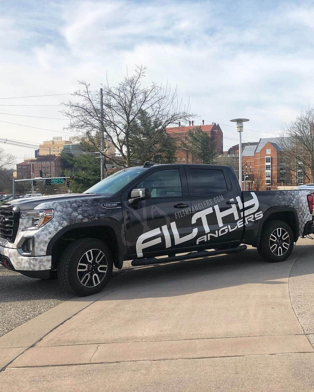 Filthy Anglers™さんのインスタグラム写真 - (Filthy Anglers™Instagram)「Well I think we sure left our mark at the 2019 Bassmaster Classic in Knoxville, TN! What a great event and weekend, Knoxville was an amazing host and brought out the biggest crowd we have ever seen at any show. We just made it back home after basically a 24 hr road trip, with few stops for some sleep/coffee. This wraps up the show season for us. Although we are exhausted, we are very humbled and grateful to you our fans and followers. We had the opportunity to finally meet so many of you over the past 3 months. A huge thanks to our travel team/show crew @big_zem_23 @amyjbasslady @stacey_sd @mrskillz978 Will @doomsdaytackle @steve_sl8on and all those that helped along the way, you all rock! Rest tonight and back to the grind tomorrow! See y’all later! www.filthyanglers.com  #filthyanglers #getfilthy #hunting #bassfishing #fishing #fishon #fishinglife #fishingislife #fishingdaily #largemouthbass #smallmouth #largemouth #bigbass #outdoors #fishforlife #ladyangler #truck #icefishing #bassmaster #nature #girlswhofish #angler #sportfishing #trashcan #fishingtrip #iamsportsman #icefishing」3月19日 11時05分 - filthyanglers