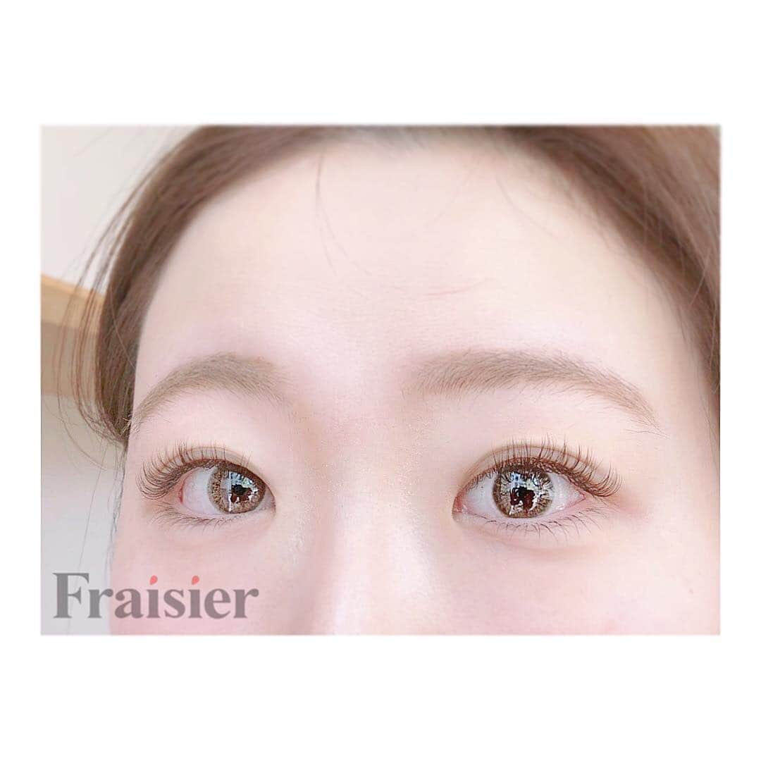 フレジエさんのインスタグラム写真 - (フレジエInstagram)「上下ダークブラウン♡﻿ ナチュラルなのにぱっちり👀✨﻿ ﻿ Amelie 長濱﻿﻿﻿﻿﻿﻿﻿﻿ ﻿﻿﻿﻿﻿﻿﻿﻿ #amelie_eyelash ﻿﻿﻿﻿﻿﻿﻿﻿ #マツエク#まつエク#まつげエクステ#まつげ#メイク#ナチュラル#ぱっちり#ふさふさ#まつげエクステンション#カラーエクステ#アイリスト#アイメイク#かわいい#女子力#透明感#デザイン#結婚式#プレ花嫁#ブライダル#ウェディング#渋谷#アイリスト#eyelashextension#nail#eyelash#eyemake﻿﻿﻿﻿﻿﻿﻿﻿ #beauty」3月19日 11時26分 - __belle.journee__