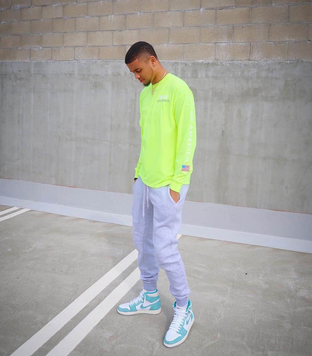 のインスタグラム：「@FashionNovaMEN brightening up the fits for Spring 🔥」