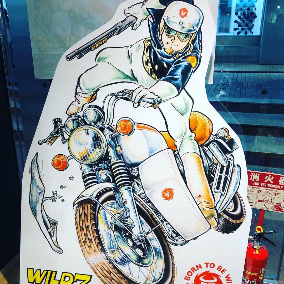 三上市朗のインスタグラム：「先日渋谷の紀伊國屋書店で行われてる「ワイルド7」2019展に行ってきましたよ。私が子供の頃夢中で読んでたワイルド7！その原画展示とかあったら行くでしょう！ #ワイルド7  #ワイルド7展」