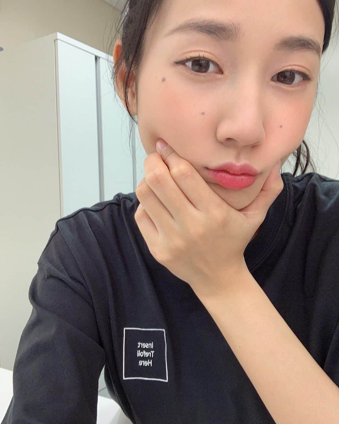 高嶋香帆のインスタグラム：「おはよう。 今日も暖かくて嬉しいです☺️ 皆さま素敵な一日を！💓」