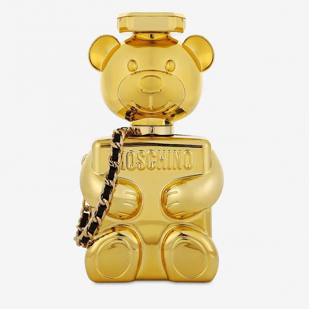 Moschinoさんのインスタグラム写真 - (MoschinoInstagram)「Moschino gold TOY teddy purse on Moschino.com #moschino @itsjeremyscott #readytobear」3月19日 13時12分 - moschino