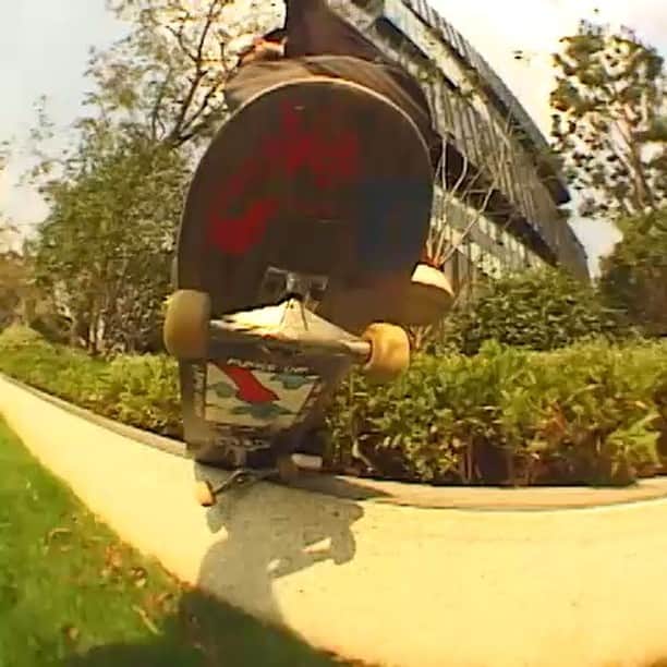 スラッシャーのインスタグラム：「Street skating at its finest ✨ @bworrest’s new @venturetrucks part is a thing of beauty 😍 Now playing on ThrasherMagazine.com 📹 @ganginternational @stopfakin」