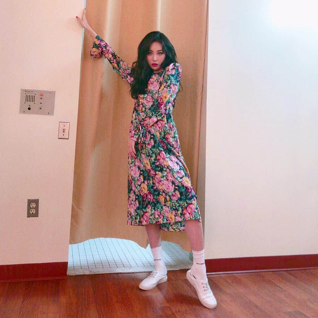 ソンミさんのインスタグラム写真 - (ソンミInstagram)「💃🏻」3月19日 14時29分 - miyayeah