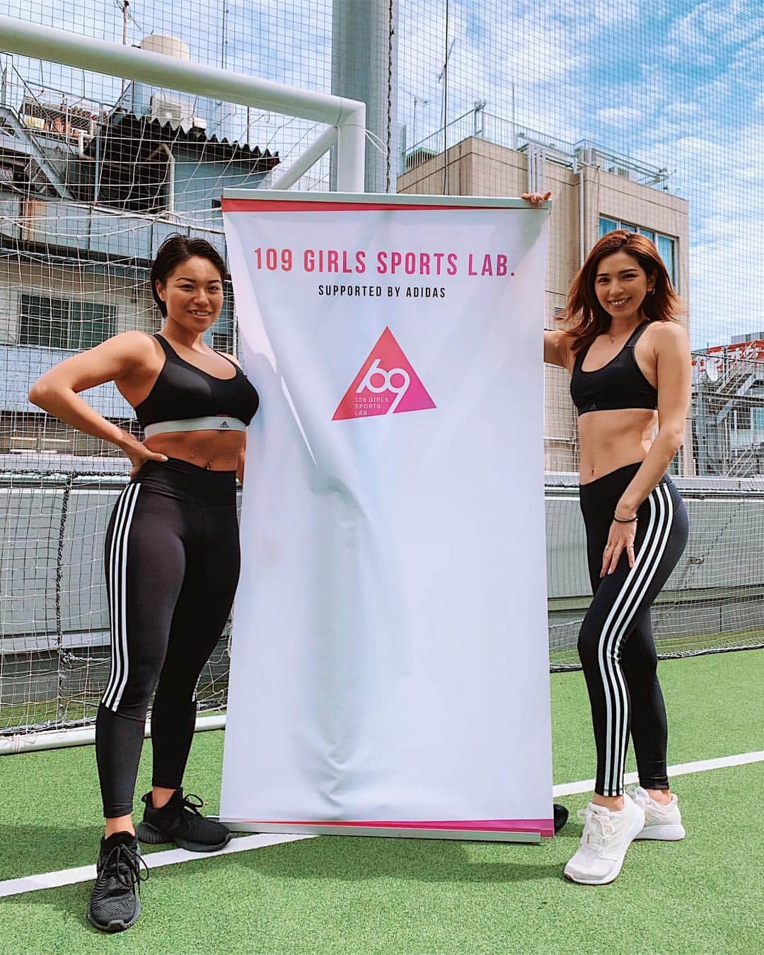 来夏さんのインスタグラム写真 - (来夏Instagram)「#朝活 🌤 @adidas × #109girlssportslab 今日は #functionaltraining でした👟 渋谷ストリームの屋外コートで 春のぽかぽか陽気が気持ちよかった🌸  ツライメニューもみんなでやると 楽しみながらトレーニングできるから最高✨ @_yukajapan_  先生ありがとうございました😘 #shibuya109 #adidas #アディダス #adidaswomen #adidastokyo #サイクルカフェトルク」3月19日 14時31分 - rairairaika