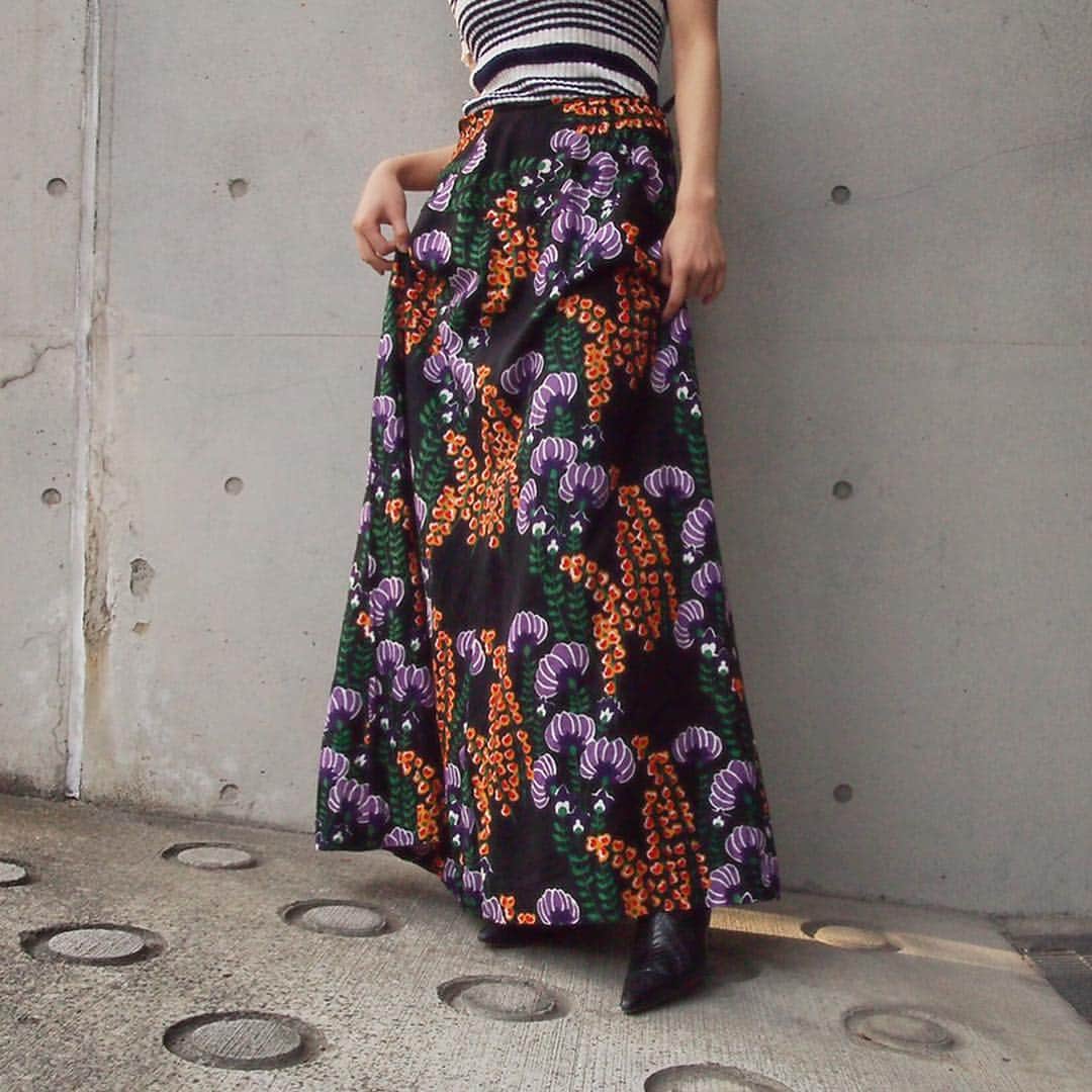 Sisterさんのインスタグラム写真 - (SisterInstagram)「【NEXT ARRIVAL】 @ 3.20(wed)~ 「USED&VINTAGE」 . Blouse ¥7,000- Blouse jacket ¥7,500- . Rib knit ¥5,500- Long skirt ¥7,500- . Dress ¥9,000- . #sister_tokyo #usedclothing #vintageclothing #sisterusedselection」3月19日 15時48分 - sister_tokyo