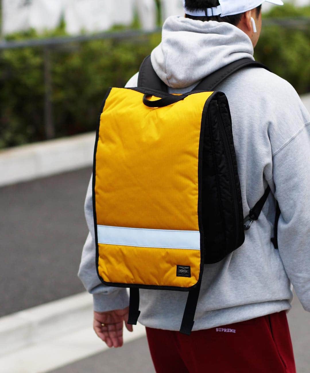 のインスタグラム：「… PORTER × B JIRUSHI YOSHIDA NIPPON STANDARD “KINJIRO RANSEL” 03.23 Sat. Release ・ @beams_japan 3F @bjirushiyoshida ・ #poter #nipponstandard #kinjiroransel #beams #beamsjapan」