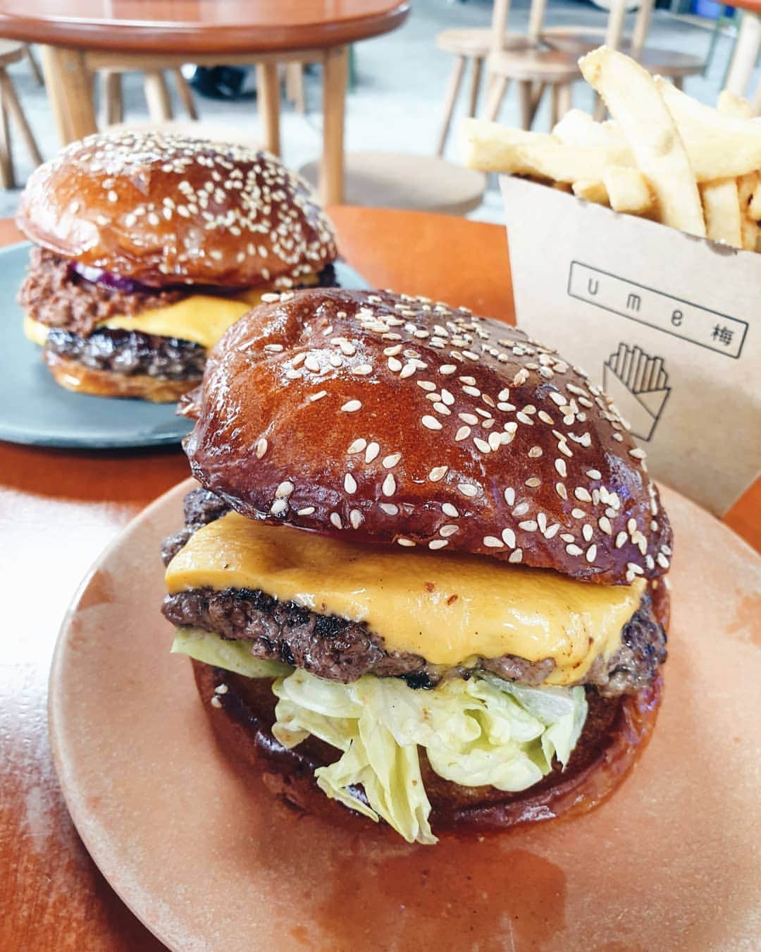 Erinaさんのインスタグラム写真 - (ErinaInstagram)「. . What's Ur favourite burger place in Sydney?? 😊. . . #burger #sydneyfood #australia #sydneyeats #food #barangaroo #シドニー#オーストラリア#メルボルン#海外 # 写真#バーガー #写真好きな人と繋がりたい」3月19日 15時52分 - eliseaki