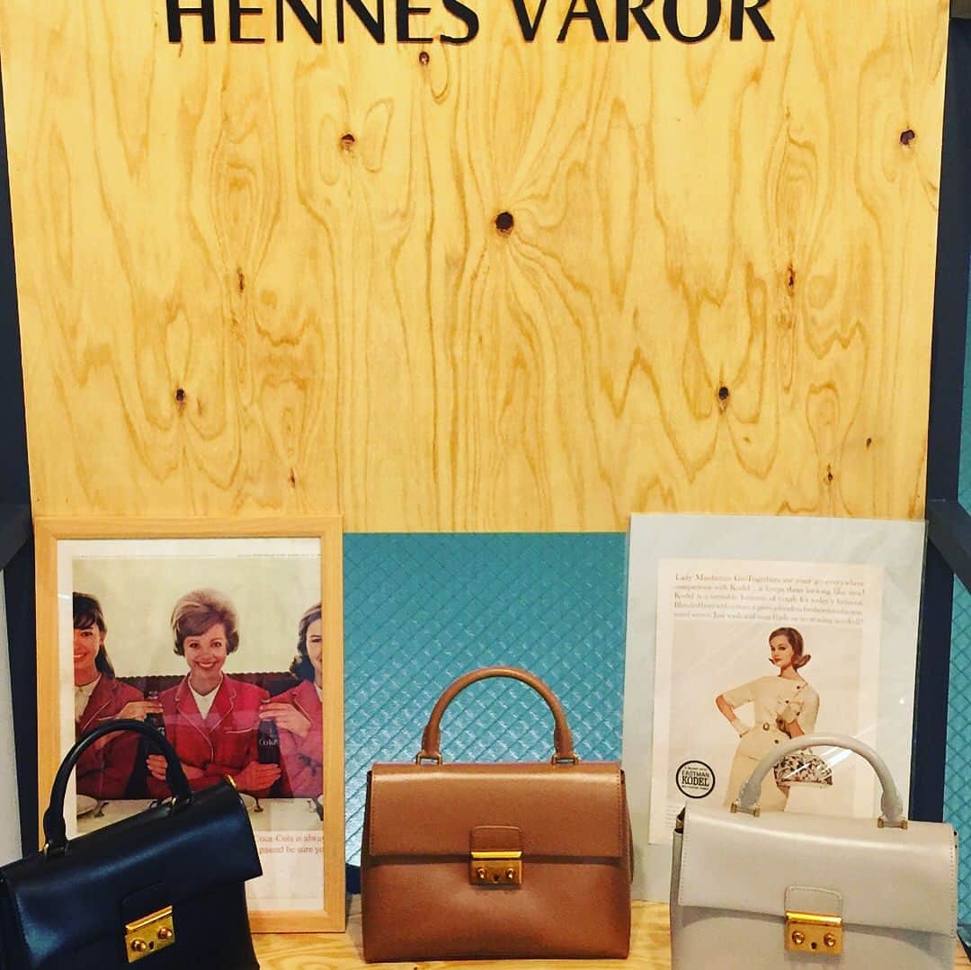 narusyaさんのインスタグラム写真 - (narusyaInstagram)「ナルシャTOKYO FAMILY SALE X TOC徳の市！💕 ★オーダーメイドバッグ注文受付！！（母の日👵🏻ギフトご予約承りします） ★新商品在庫を最大５０％OFFでご購入チャンス！👜 ★北欧テイストの当店ブランド「HENNES VAROR」を「３０％OFF」セール！🎅 期間：2019.3/21(THU),22(FRI),23(SAT)  場所 : 東京都品川区西五反田7-22-17 7F56 ※人気商品はセール対象外になる場合がございます。🙇 イベント場のご来場お待ちしてます❤️ #イベント出店  #徳の市  #TOC #narusya #特別セール」3月19日 16時52分 - narusya_tokyo