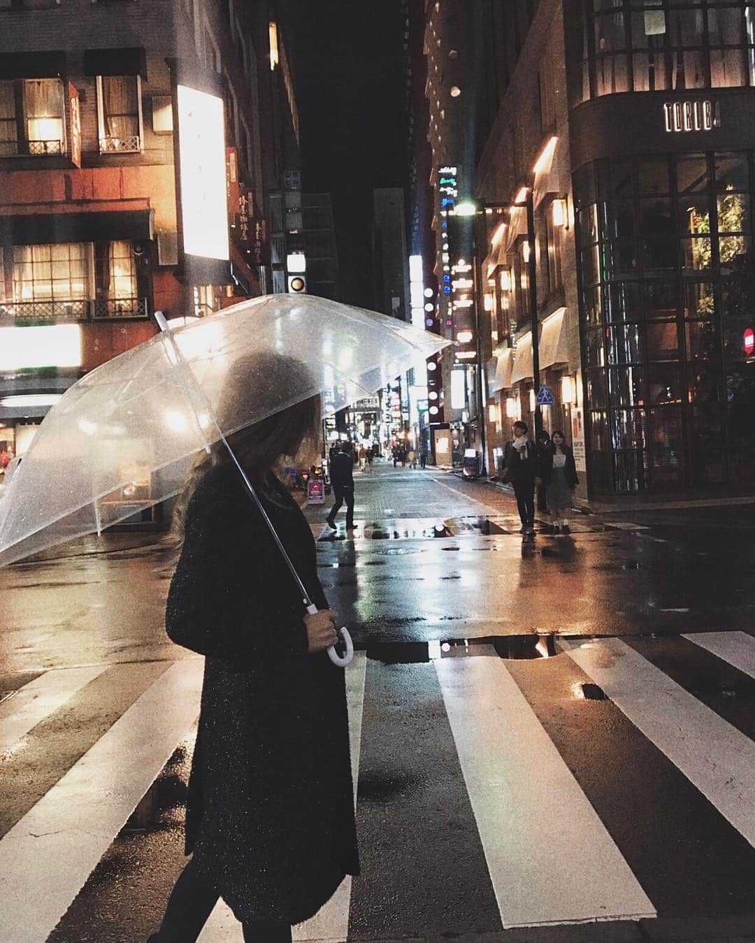 Grace Chowのインスタグラム：「☔️」