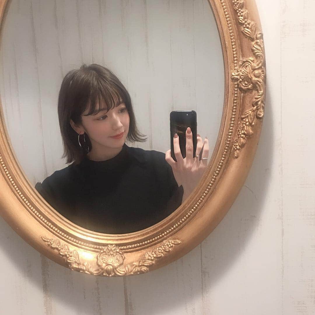 のインスタグラム：「🖤」