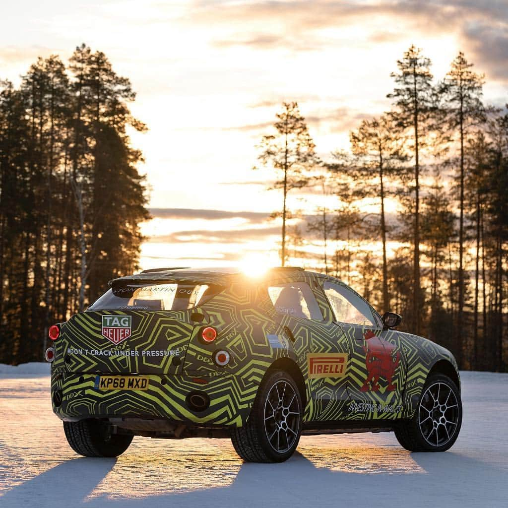 アストンマーチンさんのインスタグラム写真 - (アストンマーチンInstagram)「Aston Martin DBX - our first luxury SUV - has continued its intensive development programme @pirelli’s official test facility, close to the Arctic Circle in Sweden.  #AstonMartin #DBX #AstonMartinDBX」3月19日 17時48分 - astonmartin