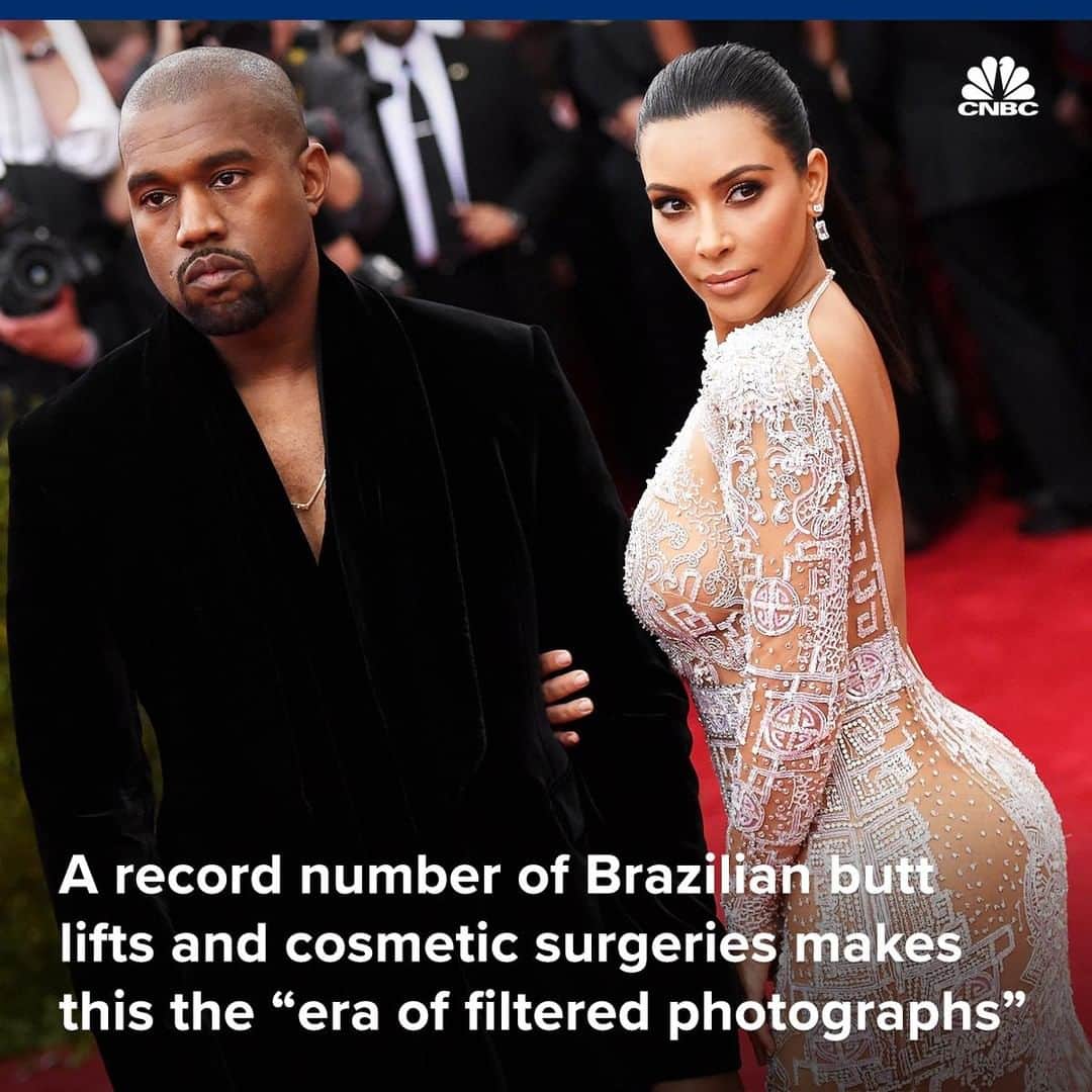 CNBCさんのインスタグラム写真 - (CNBCInstagram)「Doing it for the ’gram helped drive a record number of Brazilian butt lifts and a booming plastic surgery market in the United States last year.⁣ ⁣ Butt augmentation with fat grafting — taking unwanted fat from one area like the stomach and adding it to the back side — surged 19% with 24,099 procedures in 2018, according to the annual report by the American Society of Plastic Surgeons. The previous record was 20,301 a year earlier.⁣ ⁣ Millennials in particular tell doctors they want to look as good in person as they do through their Snapchat filters, doctors say. These filters have become the norm and have altered people’s perception of beauty worldwide.⁣ ⁣ More than 17.7 million people had some sort of cosmetic procedure last year, including Botox injections. You can read more on the rise in plastic surgery, in the link in bio.⁣ ⁣ *⁣ *⁣ *⁣ *⁣ *⁣ *⁣ *⁣ *⁣ ⁣ #PlasticSurgery #ButtLift #Lipinjections #Botox #Beauty #Beautiful #Snapchat #KimKardashian #Kardashians #Millennials #CosmeticSurgery #PlasticSurgeon #Health #News #CNBC⁣」3月20日 3時40分 - cnbc