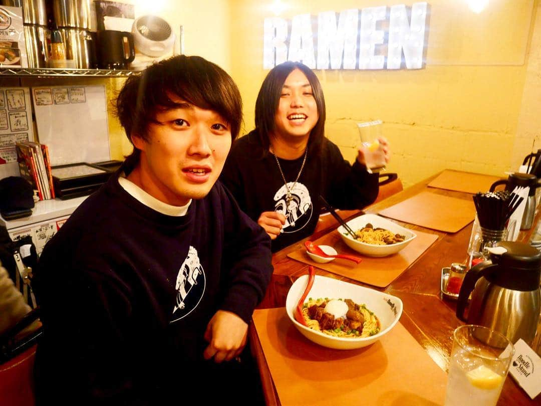 トミーさんのインスタグラム写真 - (トミーInstagram)「相方とラーメン食べて来たよー！！」3月19日 21時03分 - tommymizutamaribond