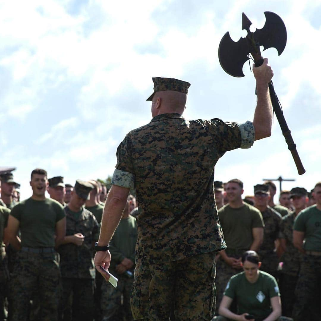 アメリカ海兵隊さんのインスタグラム写真 - (アメリカ海兵隊Instagram)「I am the Warrior  Marines with @1stmardiv race during Warrior Day @mcb_camp_pendleton California, March 13, 2019. (Marine Corps photo by Lance Cpl. Ana S. Madrigal)  #MarineCorps #Marines #USMC #Military #Training #Yut #Kill #Photography #Rah #SemperFi #WarriorGames #Fitness #Run」3月19日 21時00分 - marines