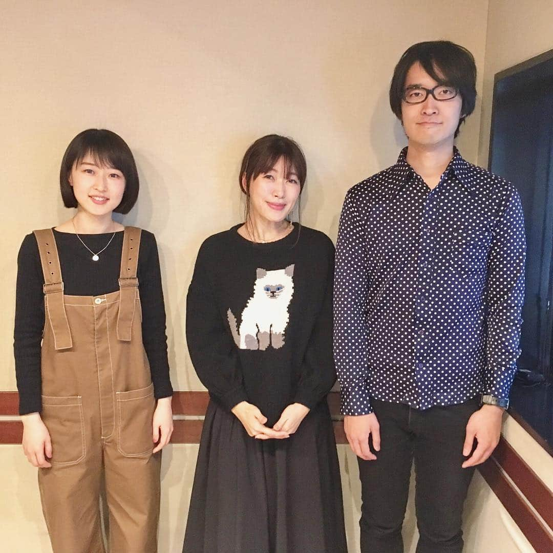 坂本美雨のディア・フレンズさんのインスタグラム写真 - (坂本美雨のディア・フレンズInstagram)「本日の#ディアフレンズ #コアラモード. (@coalamode_ )#あんにゅ さん #小幡康裕 さんをお迎えしました‼️🐨🐨🐨 --- NEWシングル『ビューティフルデイズ』3月6日リリース‼️ --- #横浜LOVEトーク 小幡さん「僕はラーメンが好きなんですけど。横浜でラーメンといえば家系ラーメン。豚骨と醤油のハーモニーで。”家系総本山 吉村家”っていうのがあるんですけど。多い時は1時間以上並ぶんです。横浜は色んなラーメンのバリエーションが楽しめるので、休日はラーメン屋めぐりをするのが僕は好きですね。1日最大で3軒行けますね！🍜」 *** あんにゅさん「象の鼻パークっていう場所が大好きで。赤レンガの向かいくらいにある場所なんですけど。ちょっと歌詞とか書いてる時に行き詰ってくると1人でふらふらして、コーヒーでも飲んで、空を見上げて海を見て、よし、っていって戻るっていうのをよくしてます。🐘」 #今日のひとこと #全国38局ネット  #タイムフリーでお聴き下さい🙇‼️」3月19日 21時05分 - dearfriends80