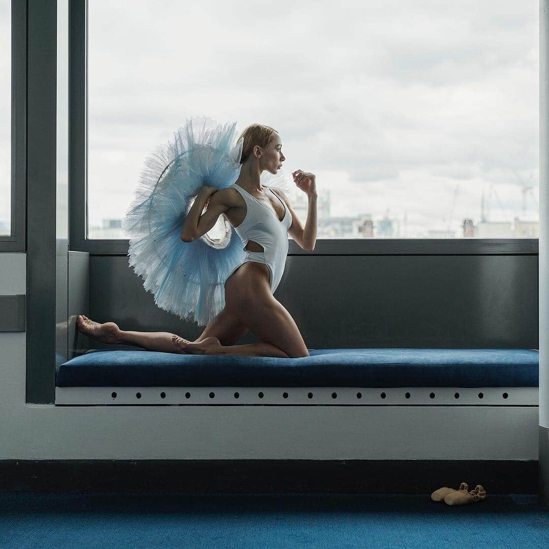 ballerina projectさんのインスタグラム写真 - (ballerina projectInstagram)「Iana Salenko at the Royal Opera House. #ballerina - @iana_salenko #royaloperahouse #coventgarden #london #ballerinaproject #ballerinaproject_ #ballet #dance #tutu #ianasalenko  The Ballerina Project book is now available for pre-order. Go to @ballerinaprojectbook for pre-order link and info. #ballerinaprojectbook Large format limited edition prints available for purchase at the link in our profile.」3月19日 21時28分 - ballerinaproject_