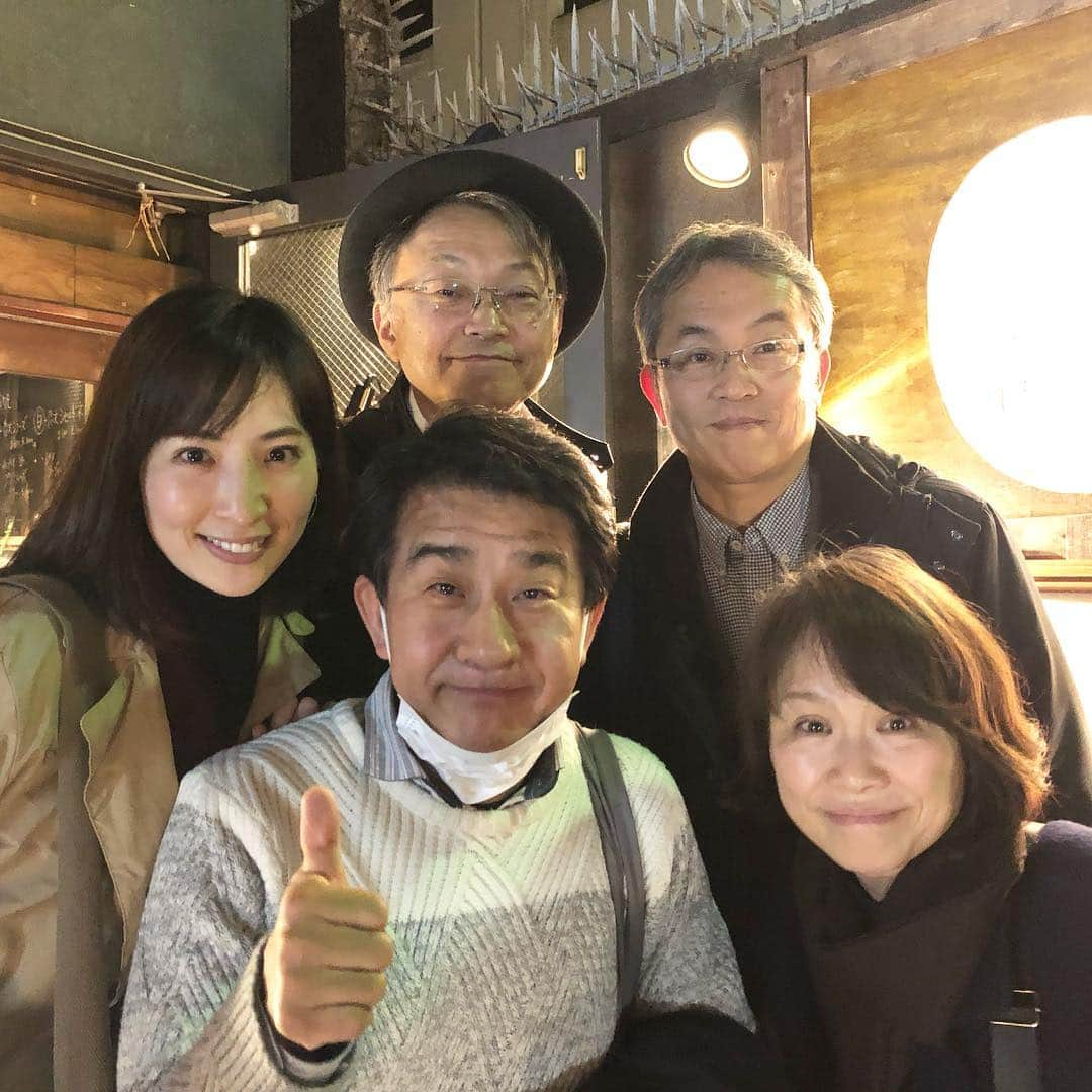 真飛聖さんのインスタグラム写真 - (真飛聖Instagram)「とある会で 嬉しい再会。  改めて  先輩方は『最高だなぁ〜♡』って 思いました。 愛おしい〜時間でした✨  座長とは入れ違いになってしまって会えず残念でしたが、 いつかまた みんなで集える日を楽しみに〜  #小林隆 さん #北村岳子 さん #相島一之 さん #恋と音楽2 #真飛聖」3月19日 21時32分 - sei_matobu