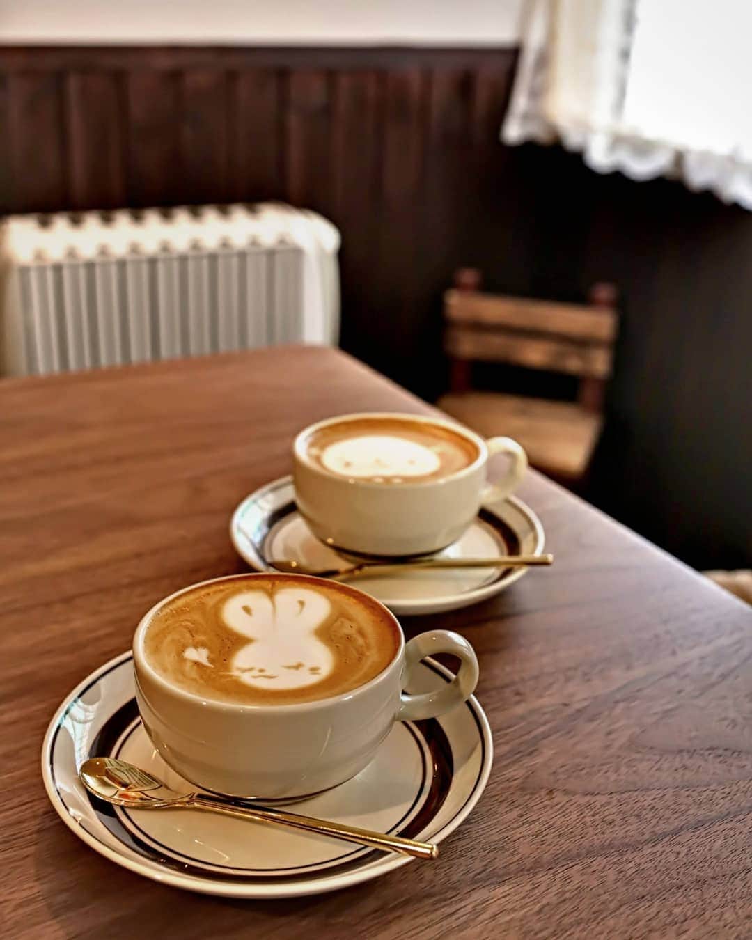 く～のグルメインスタ