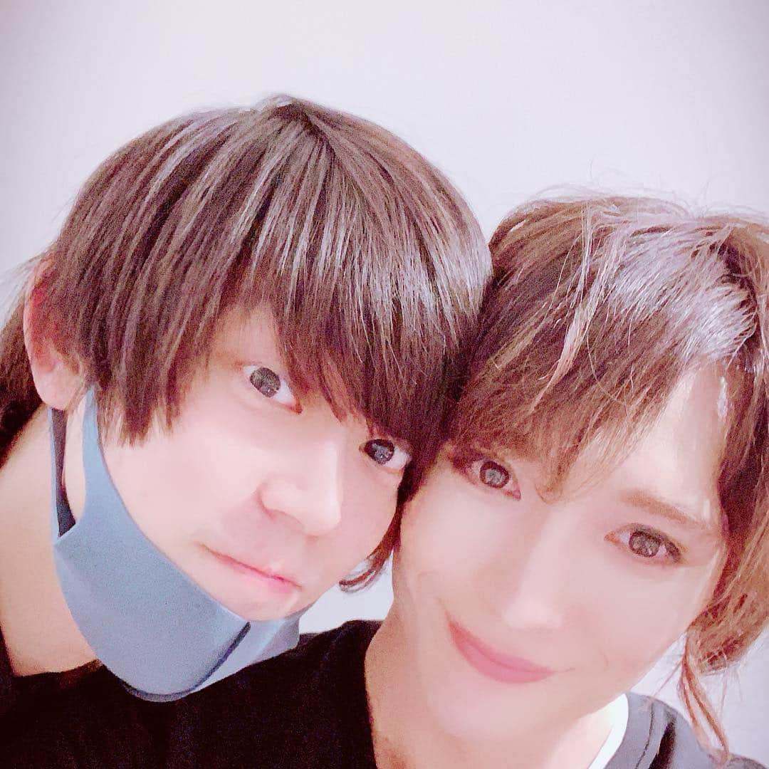 丘山晴己さんのインスタグラム写真 - (丘山晴己Instagram)「今日は健介とケイトが来てくれましたああ💓💓💓❤️💗大好きなみんなが来てくれるとうれしーなー✨✨✨ありがとう😊 #insta」3月19日 21時55分 - haruki_kiyama