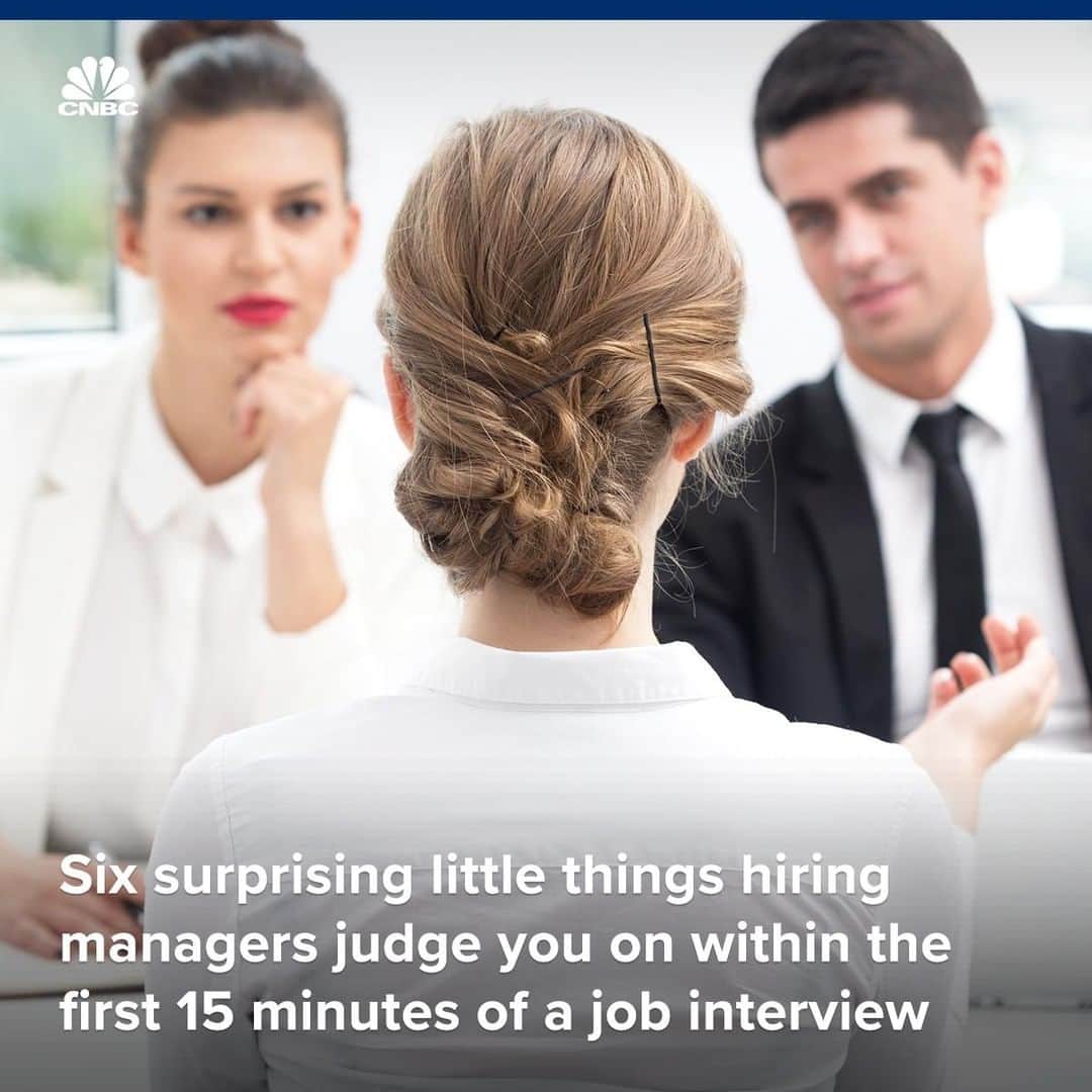 のインスタグラム：「With @cnbcmakeit: Confidence is key, but it could also hurt you in a job interview.⁣ ⁣ Hiring managers take a lot into account during the interview process — and every little action counts, from your body language to the tone of your voice. Their top priorities include determining whether you're capable of maintaining positive workplace relationships and being a team player. Sounding too confident could ding you when they are looking for someone who is a motivator.⁣ ⁣ You can read more on what hiring managers are noticing, at the link in bio.⁣ ⁣ *⁣ *⁣ *⁣ *⁣ *⁣ *⁣ *⁣ *⁣ ⁣ #CNBCMakeIt #CNBC #Interview #InterviewTips #BodyLanguage #Tone #Job #Tips #Career #AceTheInterview #HireMe #Hiring #Work」