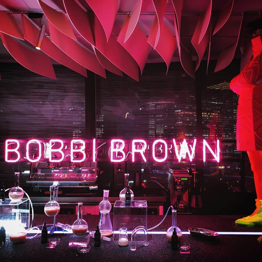川本紗矢さんのインスタグラム写真 - (川本紗矢Instagram)「💄❤️ . 「BOBBI BROWN」さんのパーティーに行かせて頂きました🎶 . #bobbibrown #ボビイブラウン #美容液ファンデ」3月19日 22時05分 - sayaya_38
