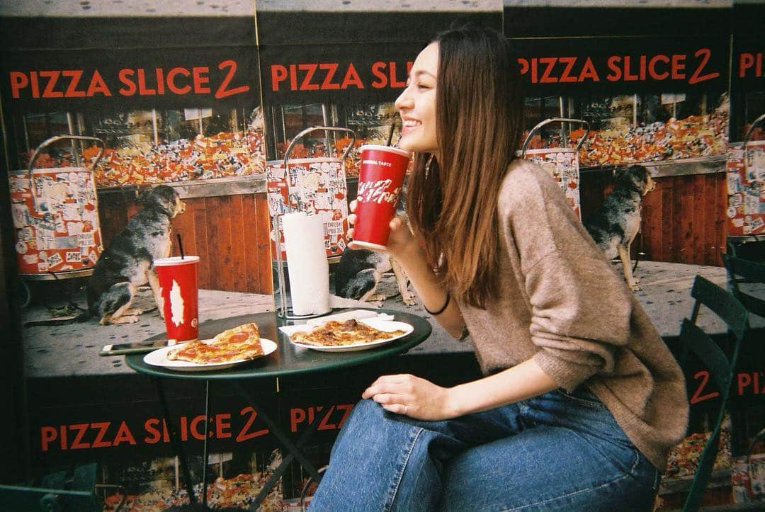 想乃さんのインスタグラム写真 - (想乃Instagram)「pizza and coke, yes, thank you🥤🍕♡」3月19日 22時06分 - sonoduly