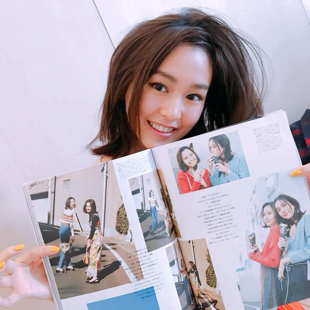 GINGERさんのインスタグラム写真 - (GINGERInstagram)「みれまゆとみれいちゃん👭 . #みれみれまゆ #😂💓 #gingermagazine  #桐谷美玲 #河北麻友子  #最高のマッチング #ginger #ジンジャー #gingerweb」3月19日 22時23分 - ginger_magazine