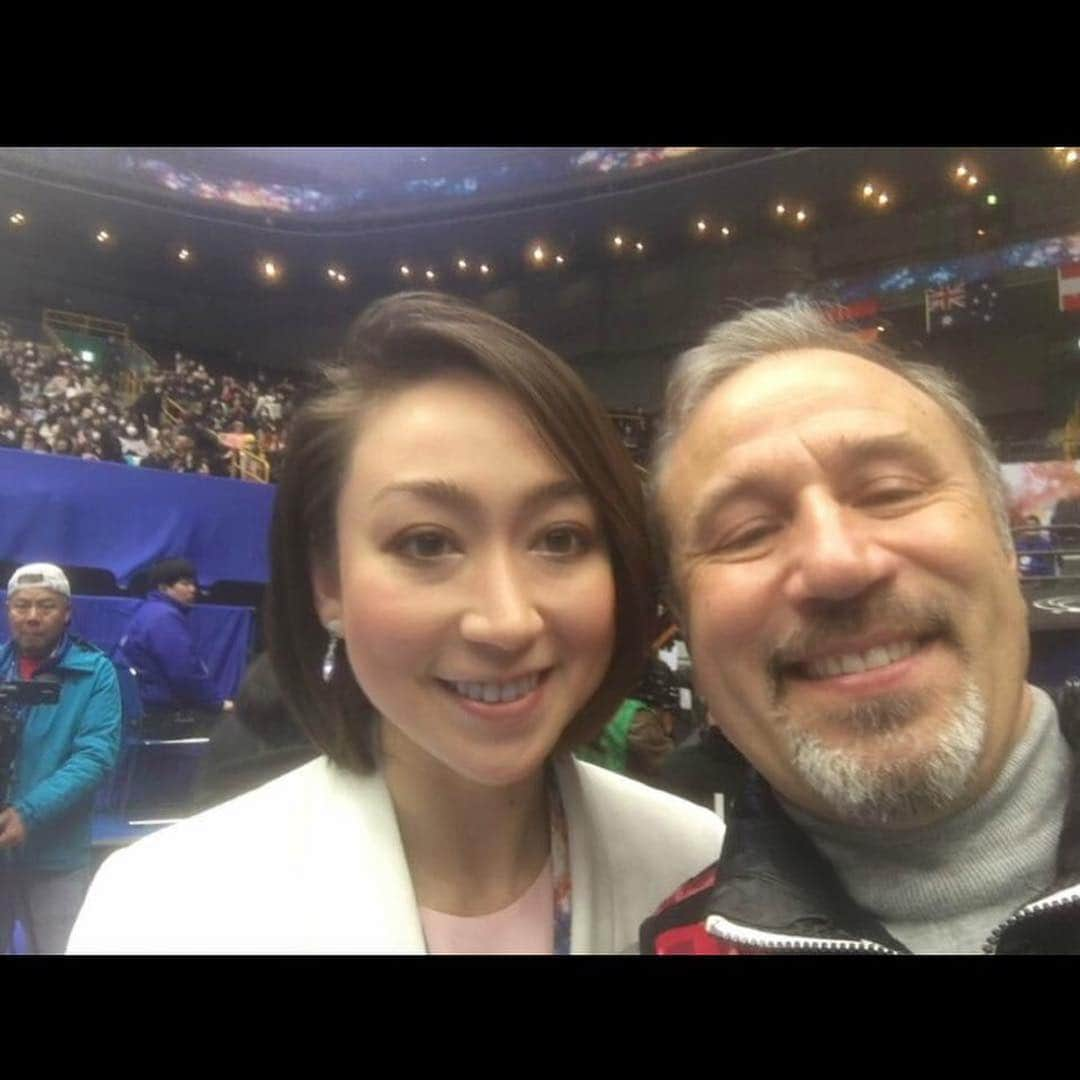 キャシー・リードさんのインスタグラム写真 - (キャシー・リードInstagram)「Practice Day at the 2019 World Figure Skating Championships🌸 #worldfigure #kinoshitagroup #isu #isumediahost #saitama #superarena #superexcited #valterrizzo #oneofmyfirstcoaches #sohappytoseealandsaul #bestsistaeva #missingchris #goodlucktomystudents #rikakihira #satokomiyahara #紀平梨花 #宮原知子」3月19日 22時42分 - cmr2070