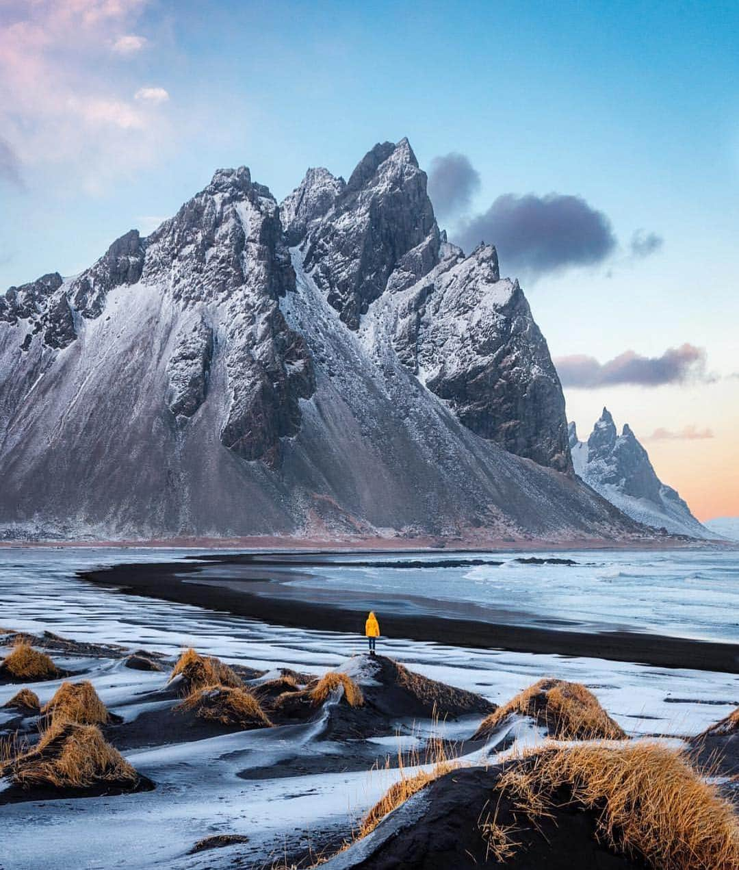 Canon Photographyさんのインスタグラム写真 - (Canon PhotographyInstagram)「The Icelandic Coast  Photography | @ryanresatka  Canon 6D  #canon_photos #nature #coast #iceland #landscape」3月19日 22時46分 - cpcollectives