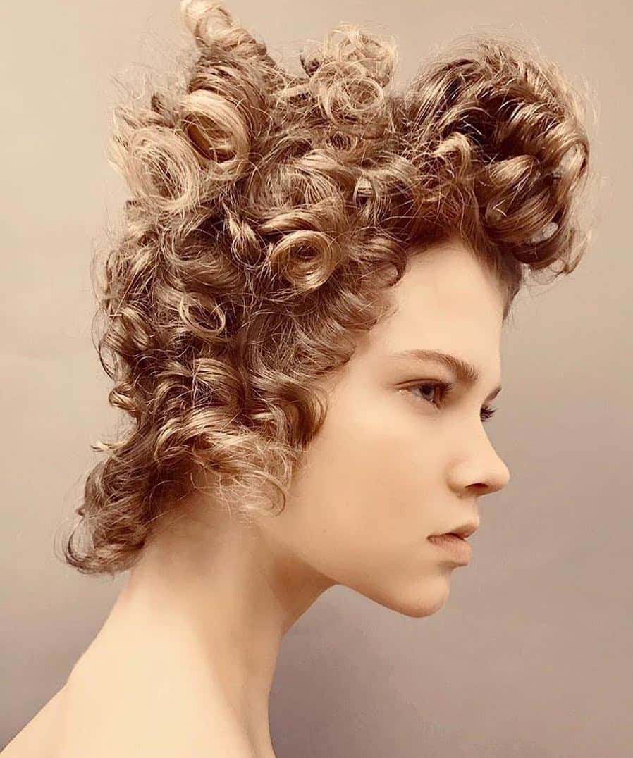 IMG Modelsさんのインスタグラム写真 - (IMG ModelsInstagram)「#HairGoals courtesy of @guidopalau x @nynkeslegers. #✂️ #⭐️ #IMGstars」3月19日 22時53分 - imgmodels