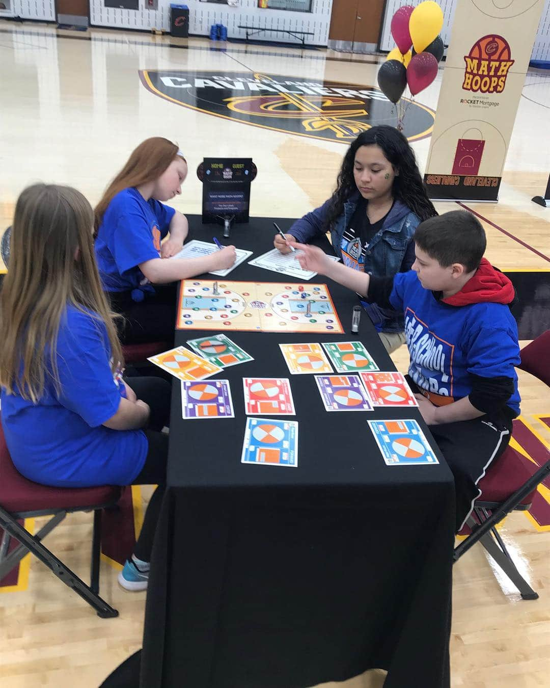 キャブスさんのインスタグラム写真 - (キャブスInstagram)「#CavsPistons wasn’t just a battle on the hardwood yesterday.  Top math students from CLE and DET participated in a mini @NBAMathHoops presented by @RocketMortgage tourney before cheering on their squads at The Q!」3月19日 23時16分 - cavs