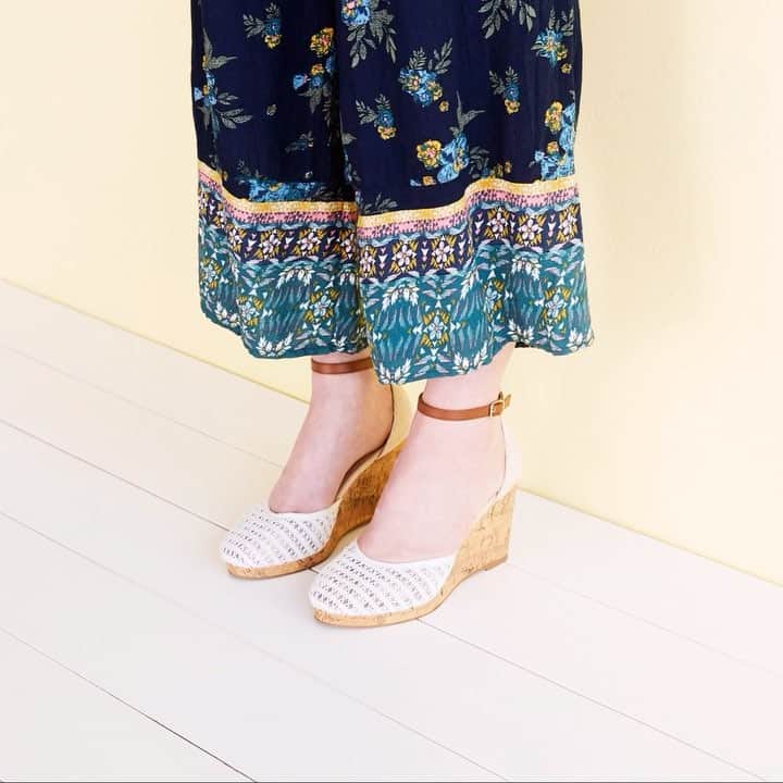 ロック&リパブリックのインスタグラム：「Which pair would you wear? (Hint: “All of the above” is a perfectly acceptable answer.) #tuesdayshoesday #Kohls」