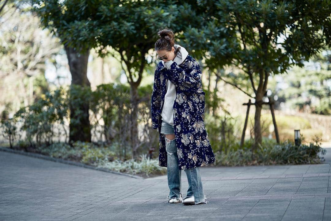 Kojima reikoさんのインスタグラム写真 - (Kojima reikoInstagram)「今期お気に入りのアウター。  #driesvannoten #詳細はblogに」3月19日 23時45分 - reikokojima