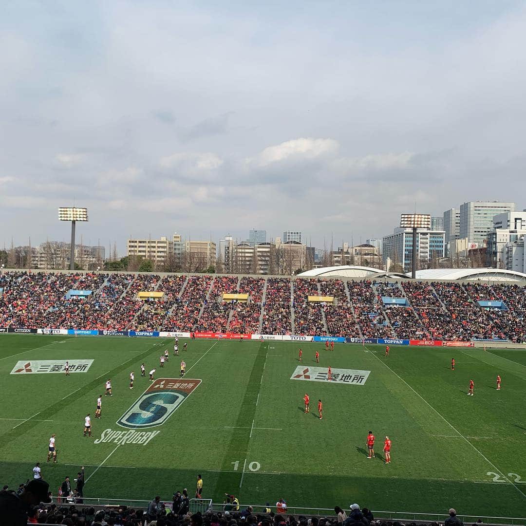 渡部建のインスタグラム：「頑張れサンウルブズ！ お客さんたくさん入ってる！ #サンウルブズ #sunwolves #スーパーラグビー2019 #superrugby #開催都市特別サポーター」