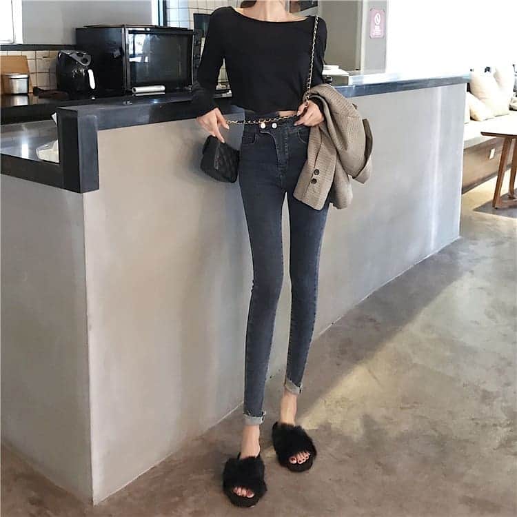 SweetHeart ショップさんのインスタグラム写真 - (SweetHeart ショップInstagram)「ハイウエスト ウエストベルト デニムパンツ SHK271801  商品番号【SHK271801】 【送料込み3560円】  こちらのWEBでこのままご購入いただけますよ。  #ワイドパンツ #ガウチョパンツ #デニム #ワイドデニム  #パンツ #デニムパンツ #ネットショップ#カジュアル#カジュアルコーデ#シンプル#シンプルコーデ#トレンド#ママコーデ#プチプラ#フォロー#買い物 #コーデ#ファッション#韓国ファッション#セレクト#スタイル#しまむら#gu#ジーユー#UNIQLO#ユニクロ#ザラ#ロンハーマン」3月20日 1時14分 - sweetheartstore0711