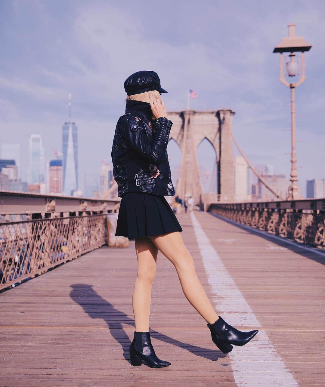 Kalyn Nicholsonさんのインスタグラム写真 - (Kalyn NicholsonInstagram)「getting back into the groove of things 〰️ speaking of, a new blog post is up 🖤 linked in stories 📷 by @arthurtparra」3月20日 1時31分 - kalynnicholson13