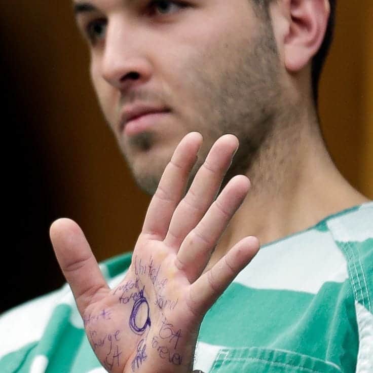 ABC Newsさんのインスタグラム写真 - (ABC NewsInstagram)「Suspect in killing of reputed Gambino family boss ‘Franky Boy’ Cali appears in court with 'MAGA Forever' scrawled on his hand. (Seth Wenig/AP) #mob #donaldtrump」3月20日 2時50分 - abcnews