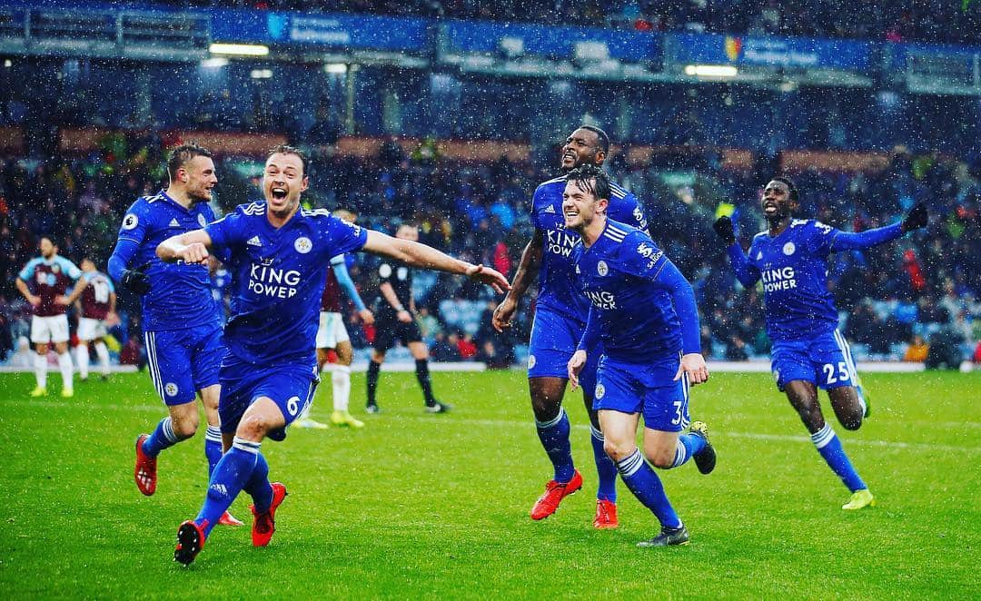 プレミアリーグさんのインスタグラム写真 - (プレミアリーグInstagram)「Think 10-man @lcfc enjoyed their added time winner at Burnley?! 😃🦊 #PL #premierleague #lcfc #BURLEI」3月20日 2時51分 - premierleague