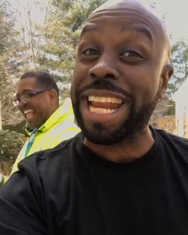 ファンクマスター・フレックスのインスタグラム：「Hahahah! I heard a buzz saw... the power went off... thought he was a burglar and almost had a fight... nuts!!! Con Ed!」