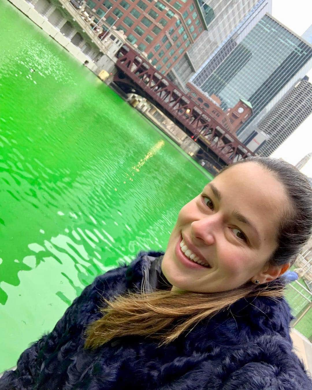 アナ・イバノビッチさんのインスタグラム写真 - (アナ・イバノビッチInstagram)「No one does St. Patrick’s Day like Chicago! ☘️」3月20日 3時14分 - anaivanovic