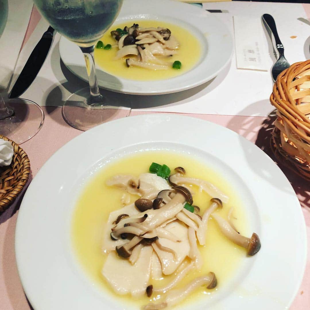 金村義明さんのインスタグラム写真 - (金村義明Instagram)「＃知る人ぞ知る#北新地1番のステーキハウス#親父さん91歳#福祉大監督大塚こうじ＆阿部監督実子#飲み過ぎた」3月20日 3時28分 - yoshiaki_kanemura