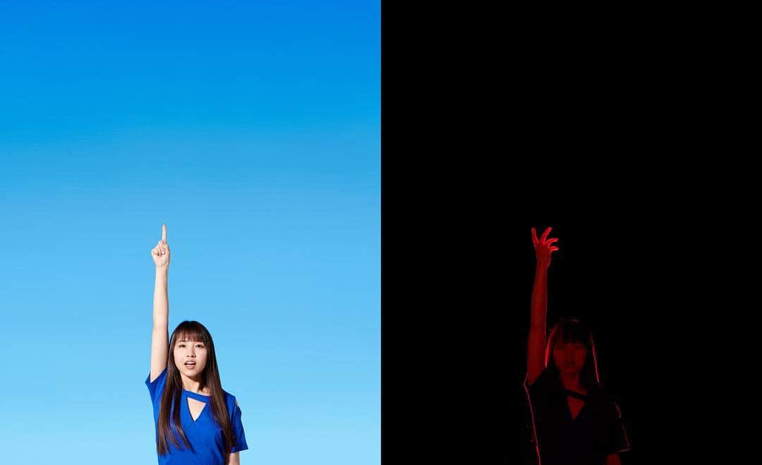 阿部真央のインスタグラム：「両A面シングル出ます！アー写も解禁です📷  5月8日(水)発売 「君の唄(キミノウタ)／答」  どちらも書き下ろしをさせて頂いた大切な曲。早く皆さんに聞いてほしいです🙋‍♀️是非‼️ #チア男子 #消滅都市  #阿部真央」