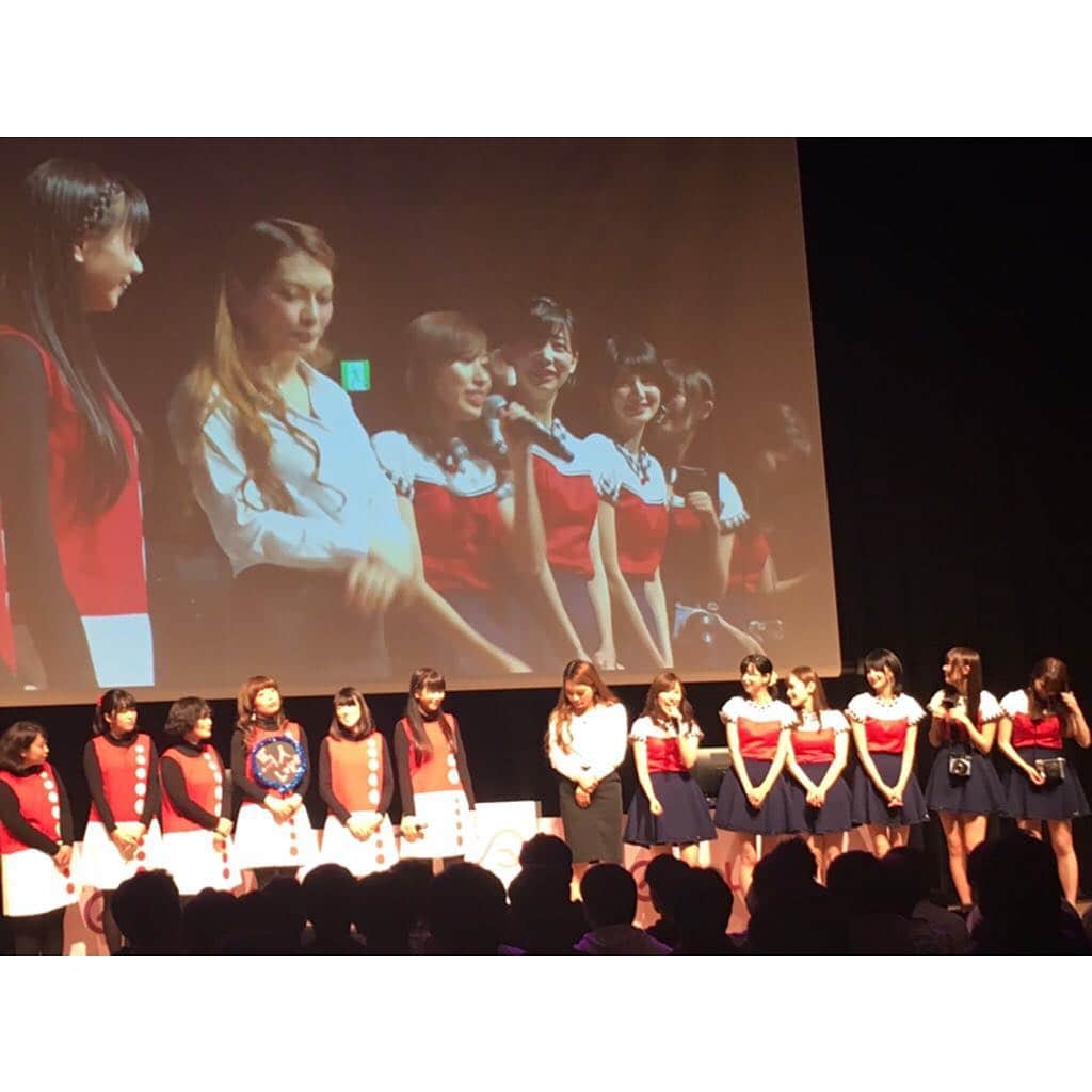 楠紗友里さんのインスタグラム写真 - (楠紗友里Instagram)「先週末行われたeQリーグDay3は、1勝2敗で敗戦😭 本当に悔しすぎる結果でかなり落ち込んでしまいました😖💦 でも、色々ハプニングがあった中でも柔軟に対応しながらベストを尽くしたメンバー 私達と一緒に戦ってくれているスタッフの皆さん 直接かけつけて下さったり配信を見て応援して下さっている大切な皆さまに、感謝でいっぱいです！！ 今日の配信で色々話そうと思っているので、良かったらチェックしてください😊✨ #eQリーグ #オフショット #スターダスト #スタダGG #game #esports #eスポーツ ブログも見てね★」3月20日 13時31分 - sayuri_kusunoki