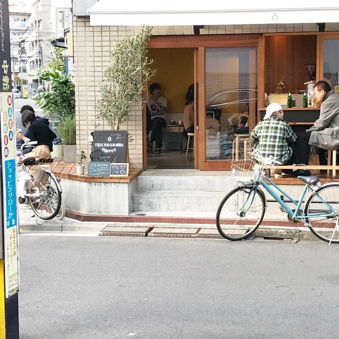 TRICHROMATIC COFFEEのグルメインスタ